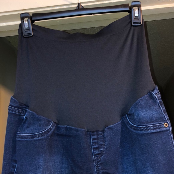 Maternity denim - Picture 2 of 5